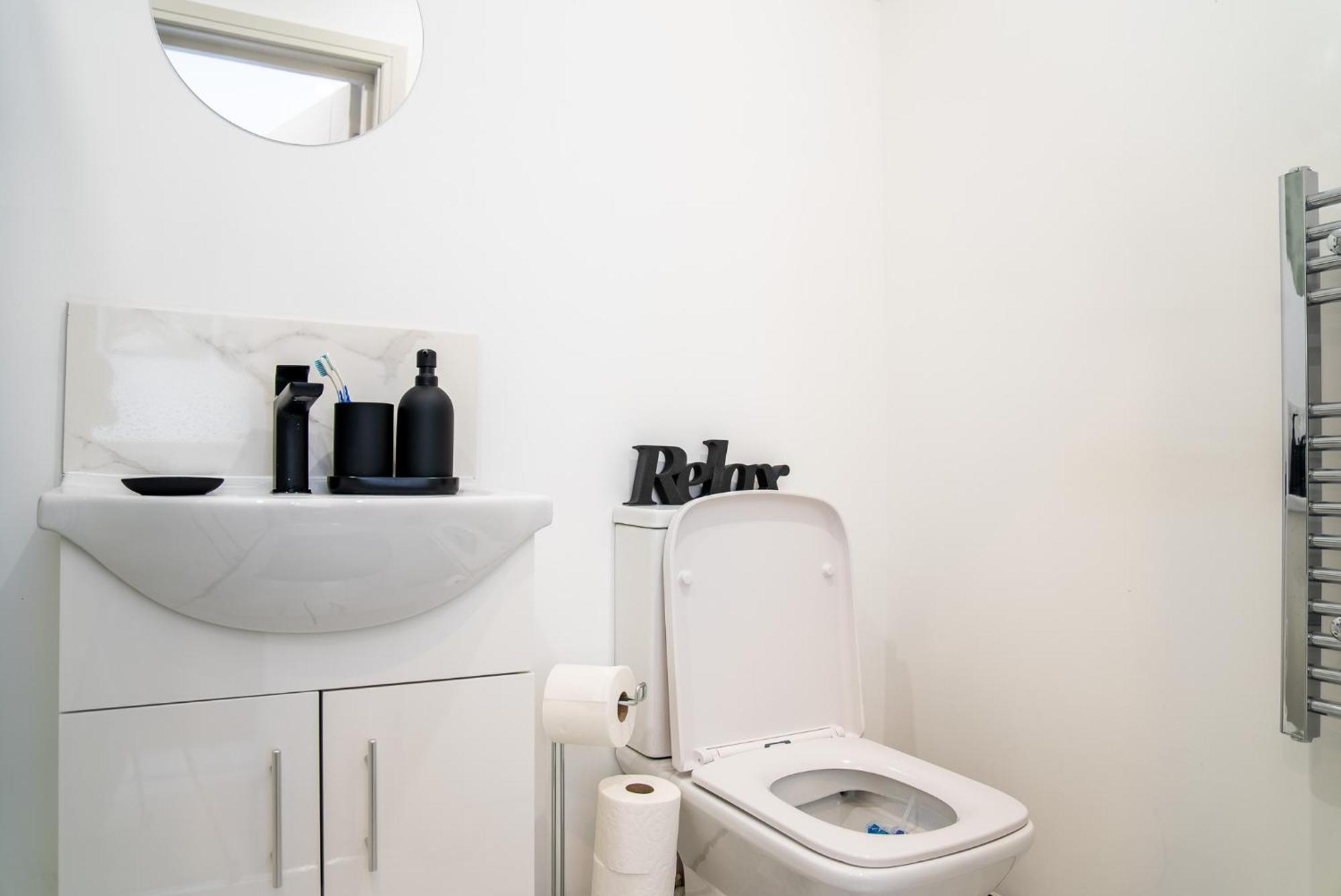 Luxury Studio Apartment In Sutton, London Sutton  Exterior photo
